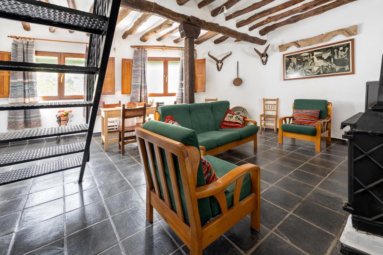 Casa Rural El Fuerte De Atabuey Trevélez المظهر الخارجي الصورة