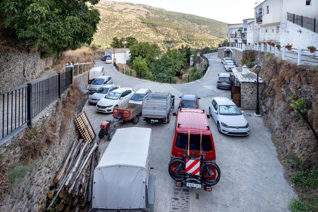 Casa Rural El Fuerte De Atabuey Trevélez المظهر الخارجي الصورة