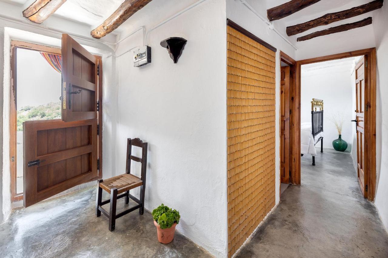 Casa Rural El Fuerte De Atabuey Trevélez المظهر الخارجي الصورة